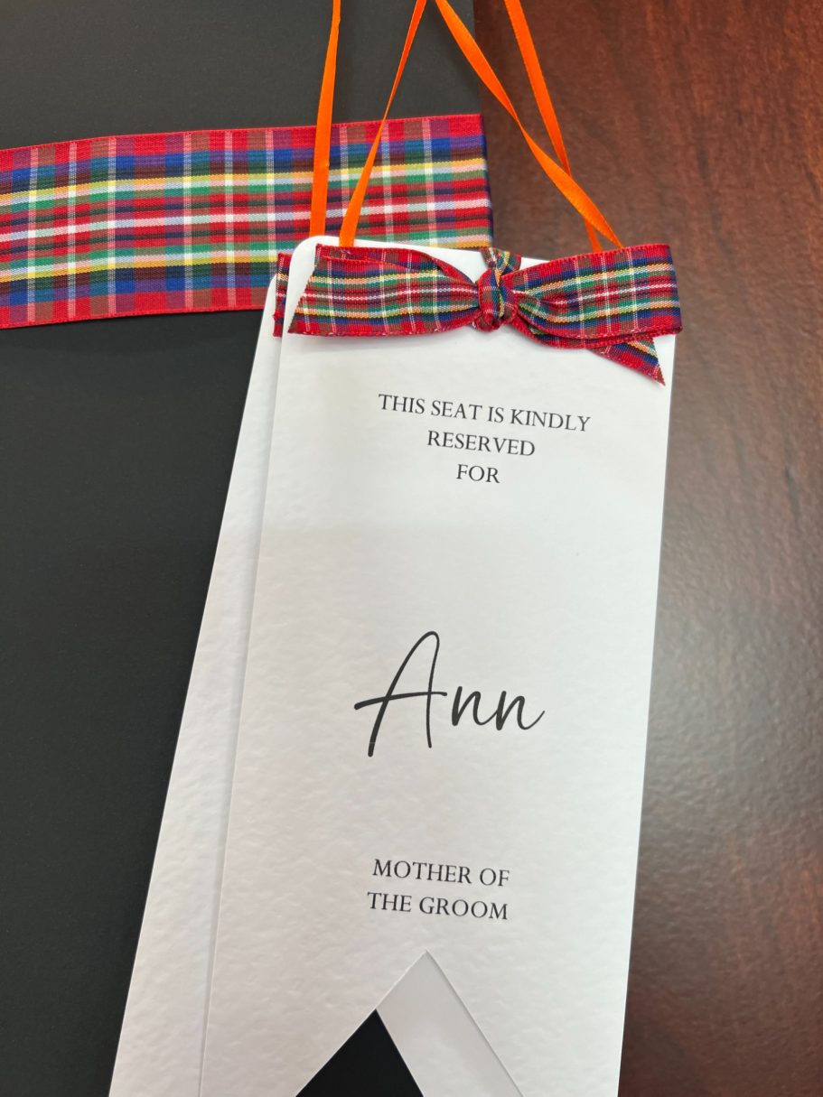 Seating cards with tartan trims