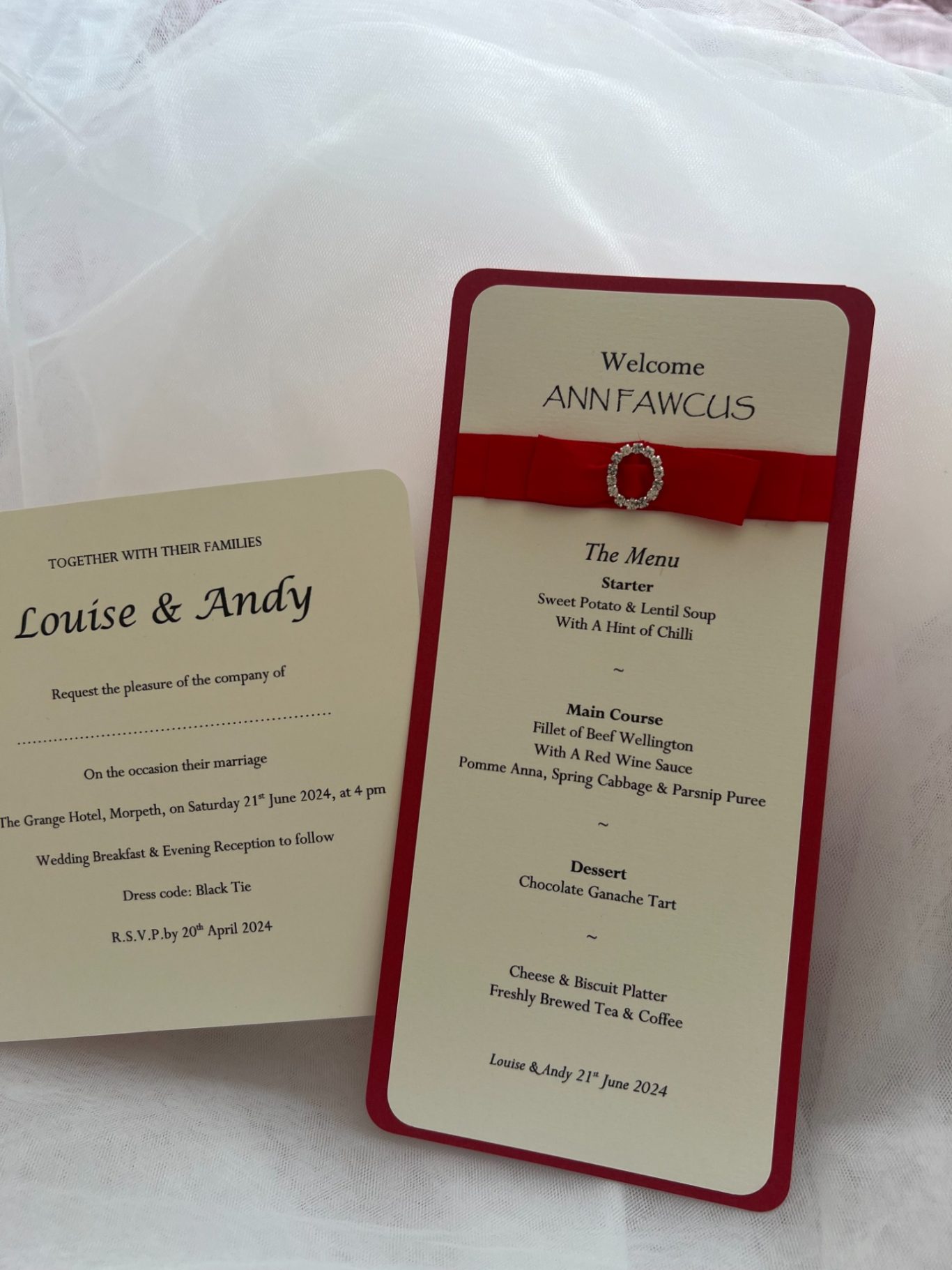 Personalised menu card in red and white